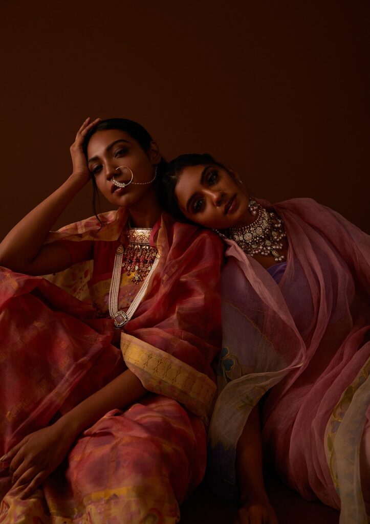 1 Saree 3 Avatars Boring Bold or Statement?